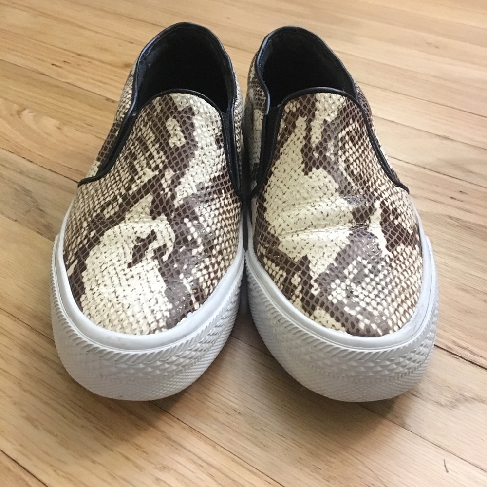 The Blonde Salad by Steve Madden